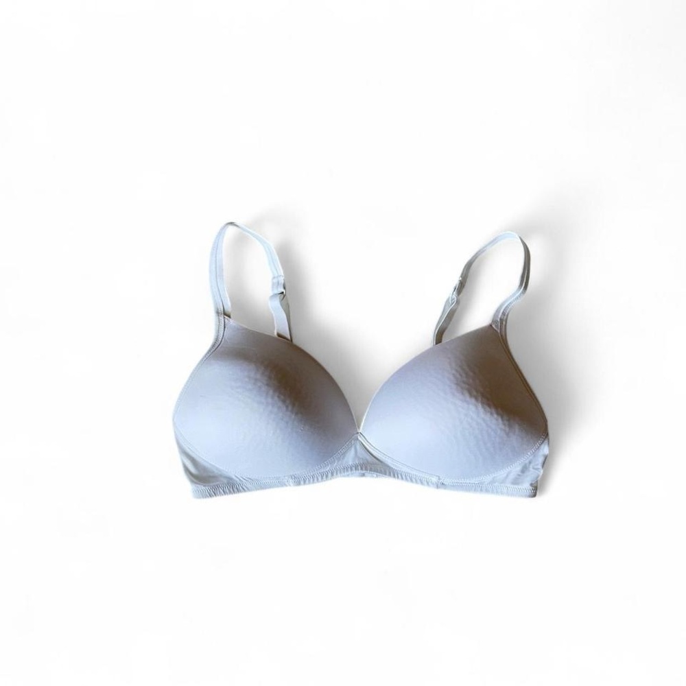 38D - Warner's Wireless White Bra